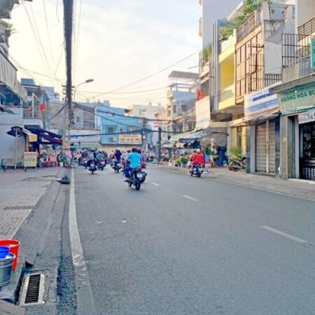 Mặt tiền Đinh Hòa 5.5×15.6 đúc 3 tầng chỉ 10 tỷ