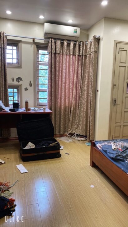 Bán nhà Kim Mã 39M, ô tô đỗ cửa, cách phố 30m, 5 tầng 5 ngủ, chỉ hơn 7 tỷ!