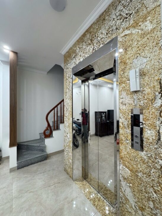 BÁN NHÀ KHƯƠNG HẠ,THANH XUÂN,TRƯỚC NHÀ 2,5M,THANG MÁY,GẦN Ô TÔ,43M2,11.5 TỶ(CTL)