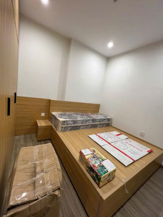 Chính chủ cần bán gấp căn 2N2W view nội khu Sakura tòa SA5 hướng Đông Nam – Full đồ mới