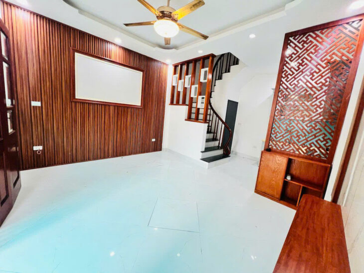 BÁN NHÀ ĐƯỜNG XUÂN PHƯƠNG 35M2*5T, MT 4M, LÔ GÓC, NHÀ ĐẸP, GÀN PHỐ,RẺ NHẤT KHU, 5.95 TỶ