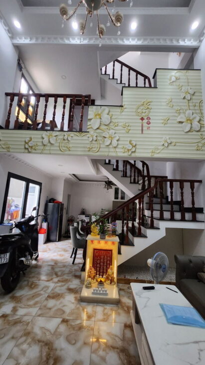 BÁN NHÀ MỚI XÂY – 5PN -4,66 tỷ – HẺM XE HƠI – ĐƯỜNG SỐ 8, LINH XUÂN, TP. THỦ ĐỨC