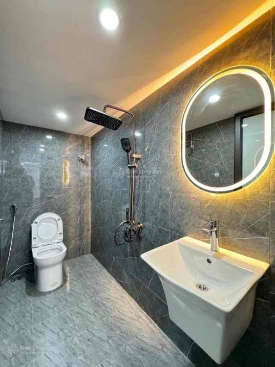 Hoàng Sâm ô tô tránh phân lô dân xây 47M giá 12.3 tỷ