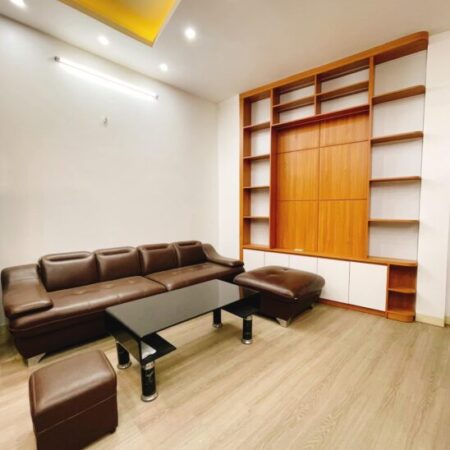 Phố Trạm,Long Biên DT30m2 x mt6m gần TTTM AEON giá chỉ 5.2 tỷ Phố Trạm,Long Biên DT30m2 x mt6m gần TTTM AEON giá chỉ 5.2 tỷ