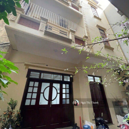 Dịch Vọng, Cầu Giấy: Nhanh mới kịp – 8.7 tỷ có 46m, 4PN, MT 7.7m Dịch Vọng, Cầu Giấy: Nhanh mới kịp – 8.7 tỷ có 46m, 4PN, MT 7.7m