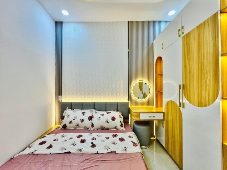 BÁN NHÀ DÂN XÂY PHÚ DIỄN 32M2X4 TẦNG, LÔ GÓC Ô TÔ TRÁNH DỪNG ĐỖ NGÀY ĐÊM, GIÁ 7.5 TỶ