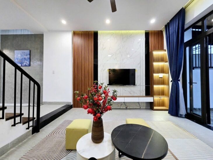 SIÊU PHẨM 2.5 TẦNG, FULL NỘI THẤT, DT 85M2 – KIỆT Ô TÔ TÔ HIỆU, HÒA MINH – CHỈ 3.4 TỶ