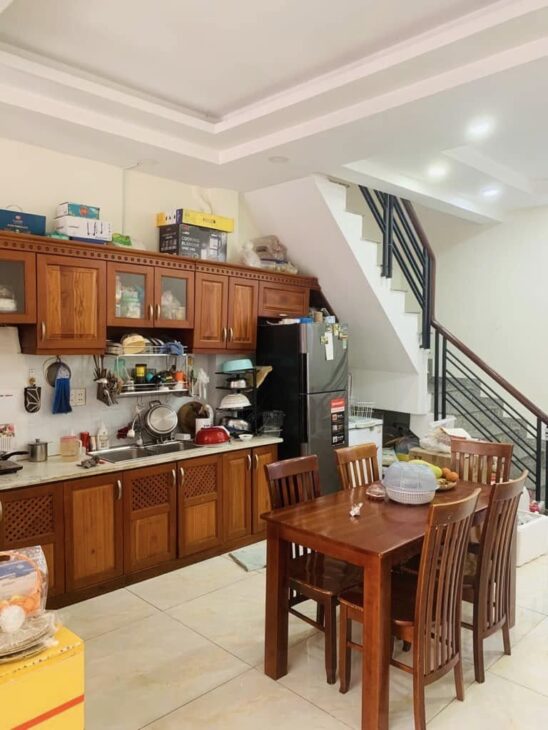 Nhà 2 tầng ngay VinCom Trần Trọng Cung, 57m2, hẻm xe hơi, 487 Võ Thị Nhờ, Tân Thuận Đông Quận 7-Giá