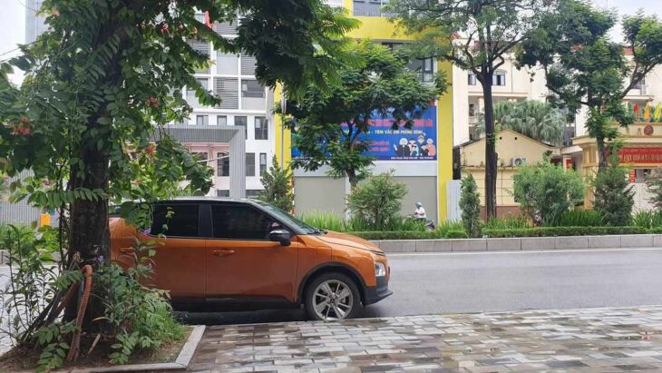 MẶT PHỐ LẠC LONG QUÂN, GẦN LOTTE TÂY HỒ, VỈA HÈ TO, KD ĐỈNH: 125M, 8T, MT: 9.5M