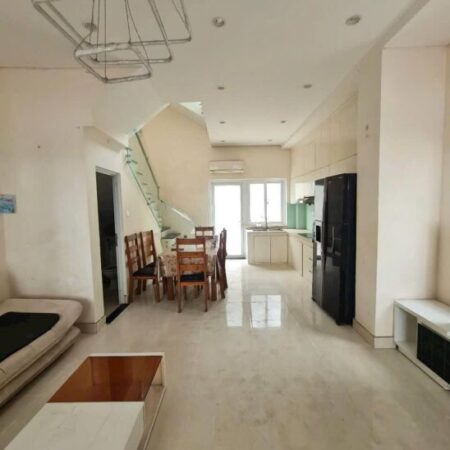 Nhà KDC Mega Village, Khang Điền, cho thuê 13tr. tháng, diện tích 75m2, 3 tầng, 3 phòng ngủ