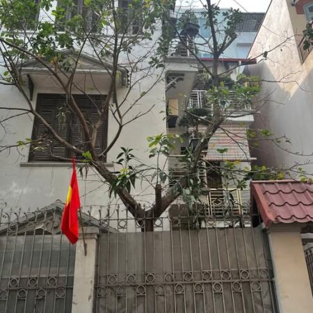 Duy nhất 1 căn phố Cát Linh – cách 1 nhà ra phố – ngõ rộng – 53m chỉ 13.x tỷ