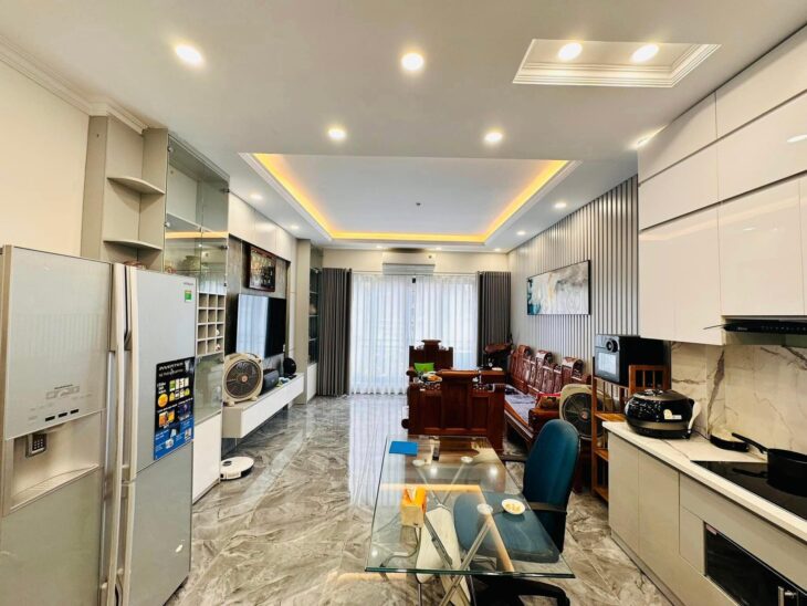 Vũ Ngọc Phan – Phân lô ô tô dừng đỗ – KD VP – 90m – MT 7m – chỉ 32 tỷ