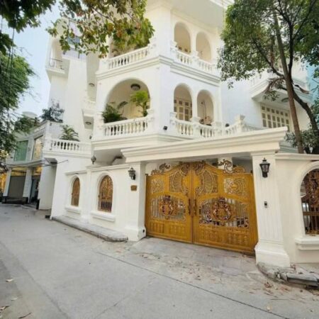 Biệt thự TT Cầu Giấy – 183m – lô góc – khu VIP – 45 tỷ