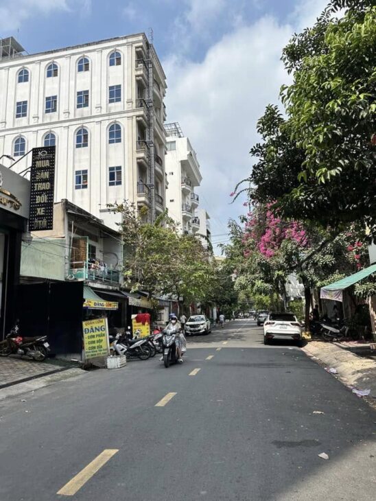 Siêu phẩm Dòng Tiền, Toà nhà căn hộ dịch vụ, Đường Số Tân Quy, thu nhập 1 tỷ 8/Năm, 6 Tầng, 180m2,