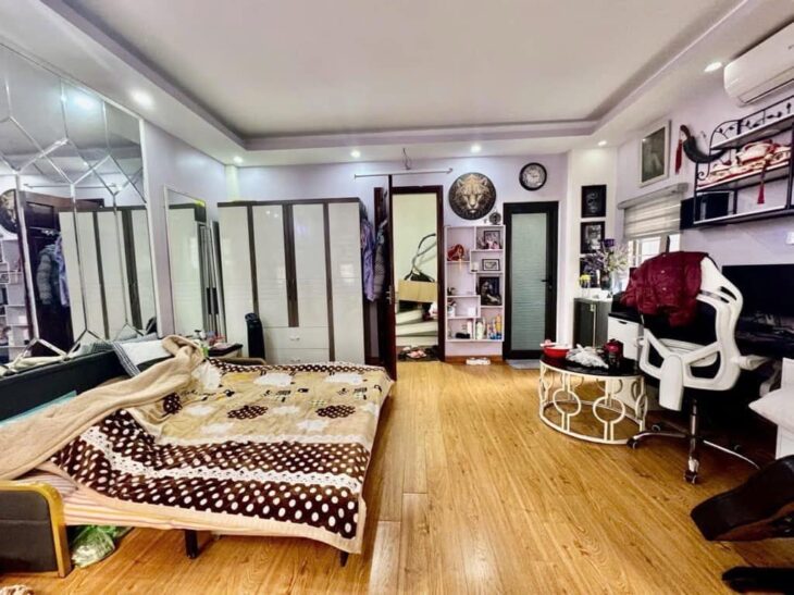 ????NHÀ ĐẸP LÔ GÓC 3 MẶT THOÁNG – DÂN XÂY – NGÕ RỘNG CÁCH PHỐ HỒ TÙNG MẬU 50M