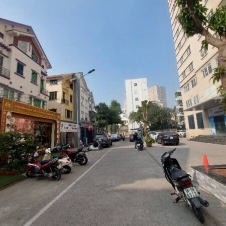 BIỆT THỰ VIP-VIEW CHUNG CƯ- Dự án Intracom Trung Văn 144m2/4Tầng/MT 6.2m 31 Tỷ