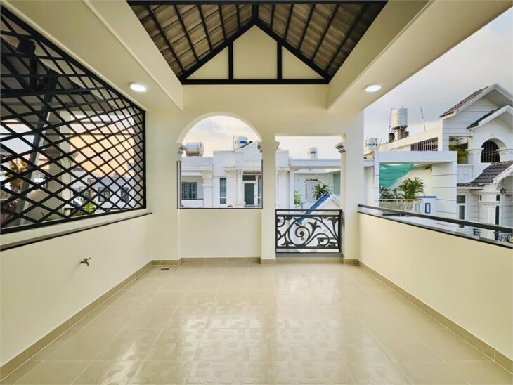 Bán nhà Khu Đồng Bộ Quang Trung, Phường 8. Nhà mới Tặng nội thất, giá 7.3 tỷ