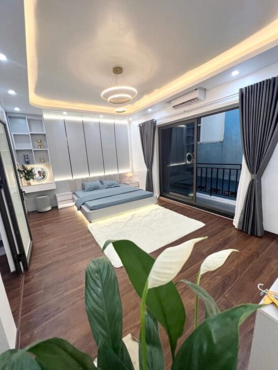 ĐẸP VÔ ĐỐI-MẶT TIỀN SIÊU RỘNG 6 MÉT- Khâm Thiên Gần Ô Chợ Dừa 36m/4Tầng 6.98 Tỷ