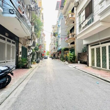 BÁN NHÀ THANH XUÂN, TÒA VĂN PHÒNG 9TẦNG THANG MÁY, VỈA HÈ OTO TRÁNH KINH DOANH, 42.XTỶ