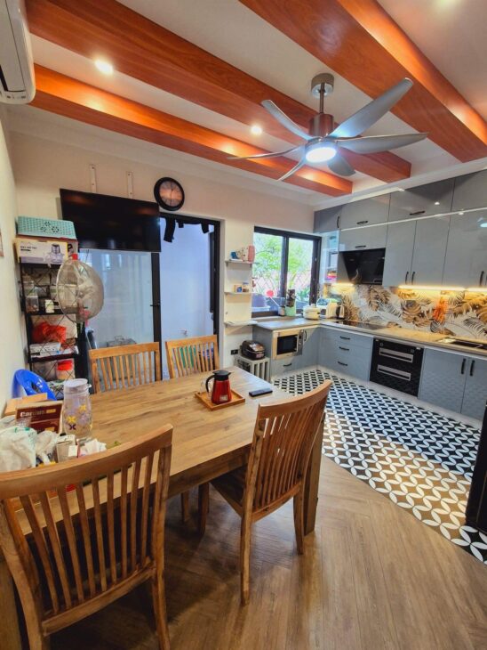 Bán nhà Mặt Phố Quan Nhân 84m2/ 5T Thang máy, MT 5m 33 Tỷ, QH ổn định, KD đỉnh