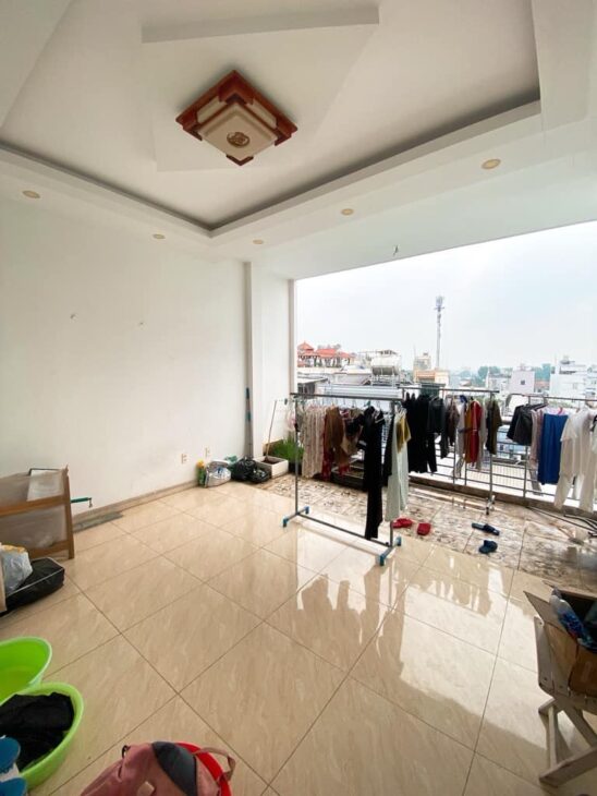 Nhà 4 tầng, hẻm xe hơi, thu nhập 300triệu/Năm, mặt tiền hẻm kinh doanh, 90m2, Chuyên Dùng Chính,