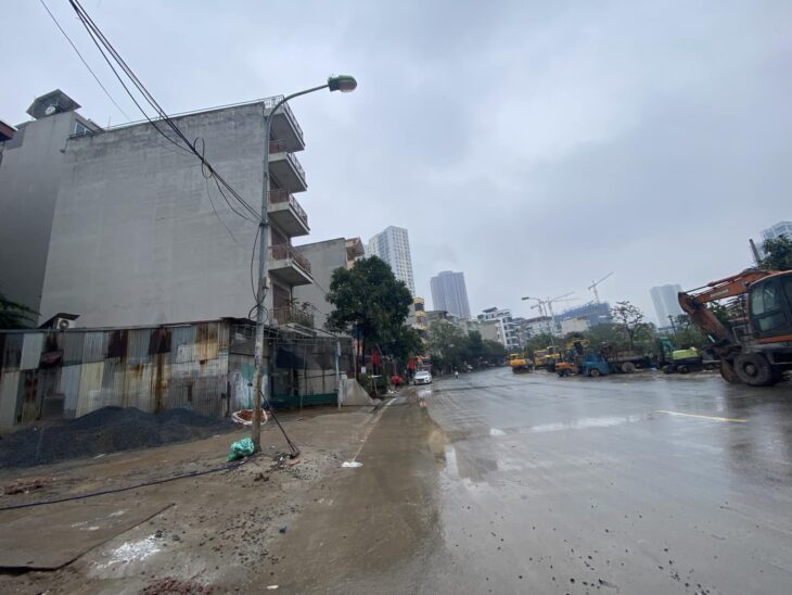 BÁN NHÀ MẶT PHỐ NGUYỄN VĂN LỘC MỖ LAO, VỈA HÈ KINH DOANH 52M2 7TẦNG THANG MÁY, NHỈNH 18TỶ