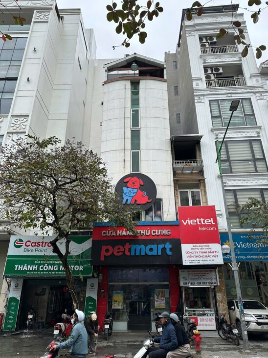 Bán nhà mặt phố Kim Mã, kinh doanh đỉnh, 7 tầng thang máy, mặt tiền 4.6m, 50m2, 23 tỷ.