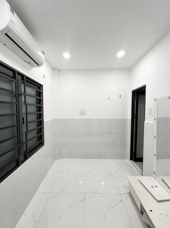 MINI HOUSE – Đ. PHAN VĂN TRỊ P12 BÌNH THẠNH – 3 TẦNG – 02 PN – 1 CĂN RA XE HƠI – chỉ 2.3 TỶ