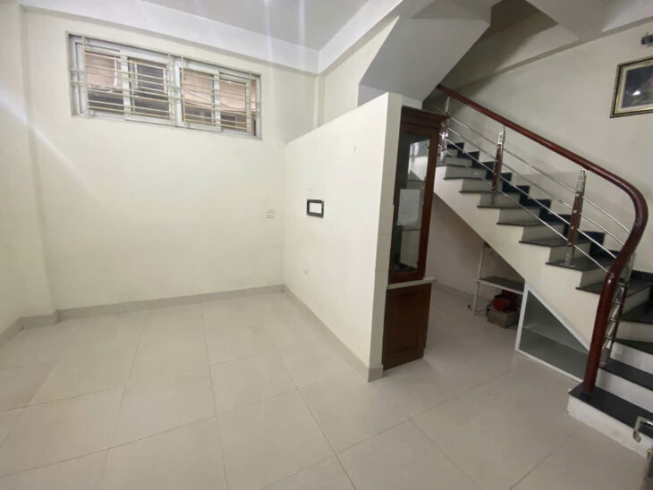 Bán nhà 5 tầng 3ngủ đẹp 30m ngõ 175 ThỊnh Quang, Đống Đa