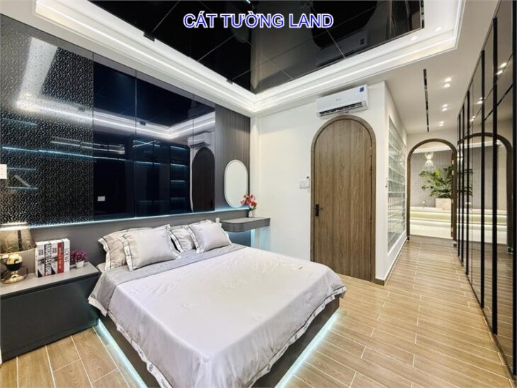 ĐẸP MÊ LI!!! Đường Số 51, Sát Bờ Kênh Tham Lương đang HOT, chỉ 8.99 tỷ