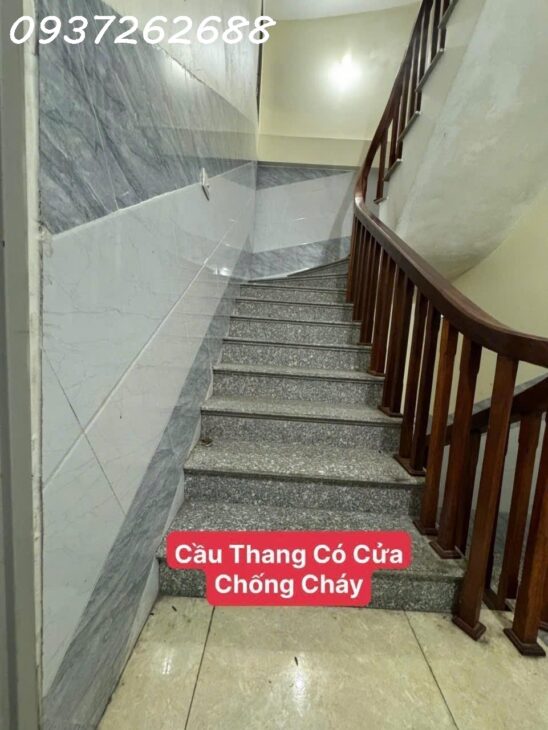 [Rẻ] Kinh Doanh Karaoke Phù Chuẩn Từ Sơn, Bắc Ninh 100m2 4 Phòng Chỉ 9,3 tỷ