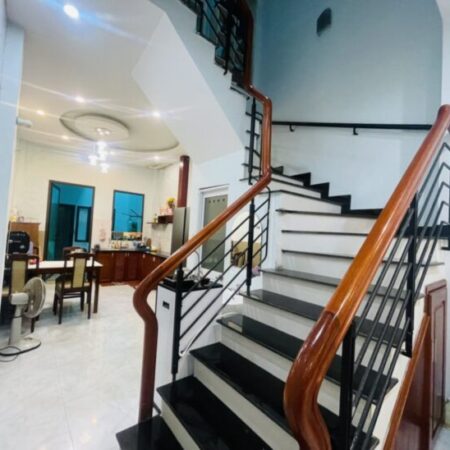 THẠCH THANG HẢI CHÂU – 3 TẦNG 3 MÊ 3 PHÒNG NGỦ KHÉP KÍN CÔNG NĂNG ĐẦY ĐỦ – CHÍNH CHỦ LÂU ĐỜI