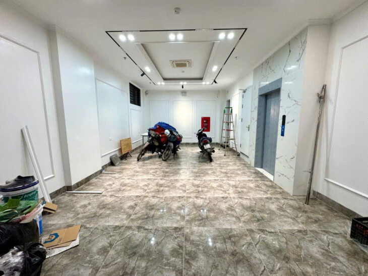 Tòa Ván Phòng Xuân Thuỷ Cầu Giấy Ô tô – KD – 7 tầng Thang Máy Dt 59m2 7 tầng mt 5.4m Giá 22.5 tỷ