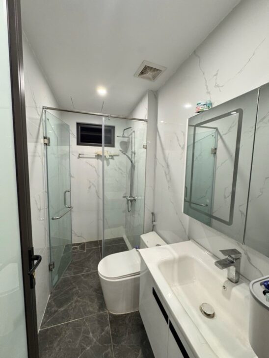 BÁN NHÀ KHƯƠNG HẠ,THANH XUÂN,TRƯỚC NHÀ 2,5M,THANG MÁY,GẦN Ô TÔ,43M2,11.5 TỶ(CTL)