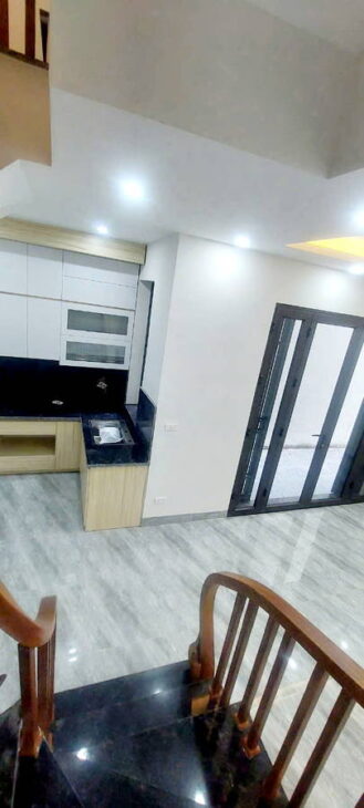 BÁN NHÀ RIÊNG PHỐ ĐÀM QUANG TRUNG- LONG BIÊN,45/30 M2, 5 TẦNG, 5.65 TỶ.