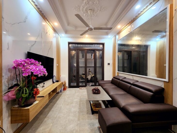 Giá thật! Bán nhà ĐẶNG TIẾN ĐÔNG 34m² hơn 7 tỷ – Nhà xinh, gần ô tô, ngõ nông hiếm có