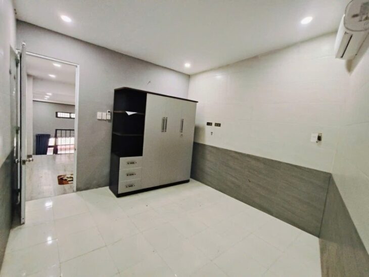 # Nhà Kiệt gần MT Điện Biên Phủ, 40m2, gác lửng sạch đẹp, hơn 2 tỷ