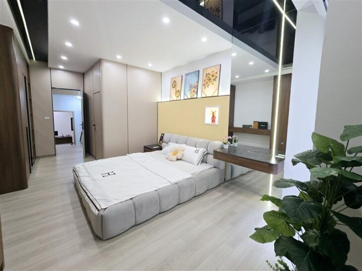 Cực đẹp phố Hoàng Ngân 68m2, 5T thang máy, MT4.3m nhỉnh 16 tỷ hiếm quận Thanh Xuân