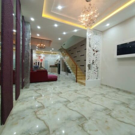 # Nhà Mặt Tiền Hải Châu, cạnh Chợ Đầu Mối, 72m2, 3 tầng đẹp, KD, nhỉnh 6 tỷ # Nhà Mặt Tiền Hải Châu, cạnh Chợ Đầu Mối, 72m2, 3 tầng đẹp, KD, nhỉnh 6 tỷ