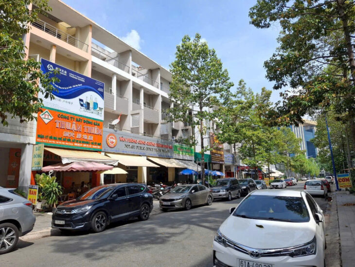 NHÀ 441M – 7.5 TỶ – – 4 TẦNG – SỔ ĐỎ . ĐẦU TƯ TIỀM NĂNG CẠNH PHÒNG CÔNG CHỨNG TP MỚI BINH DƯƠNG