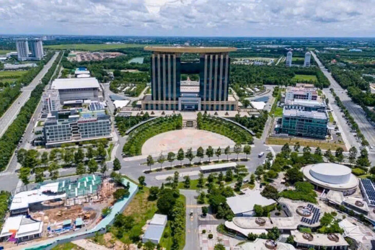 NHÀ 441M – 7.5 TỶ – – 4 TẦNG – SỔ ĐỎ . ĐẦU TƯ TIỀM NĂNG CẠNH PHÒNG CÔNG CHỨNG TP MỚI BINH DƯƠNG