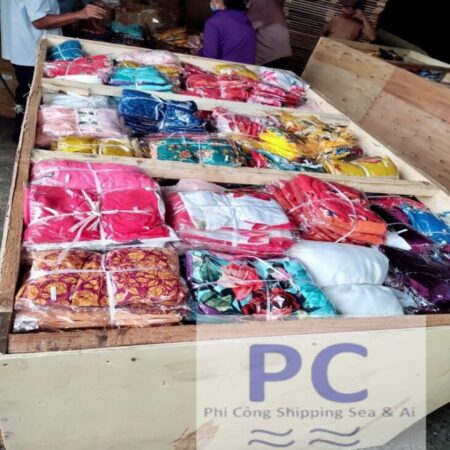Gửi Quần áo, Nệm Kymdan đi Mỹ bằng đường Biển tại Đà Nẵng Gửi Quần áo, Nệm Kymdan đi Mỹ bằng đường Biển tại Đà Nẵng