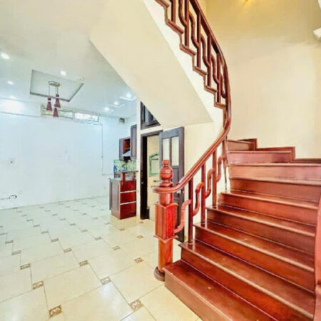 Phố Trích Sài 45m2, 5T, MT4.2m chỉ 10m ra Hồ Tây sân rộng 100m2 hiếm nhà bán Phố Trích Sài 45m2, 5T, MT4.2m chỉ 10m ra Hồ Tây sân rộng 100m2 hiếm nhà bán