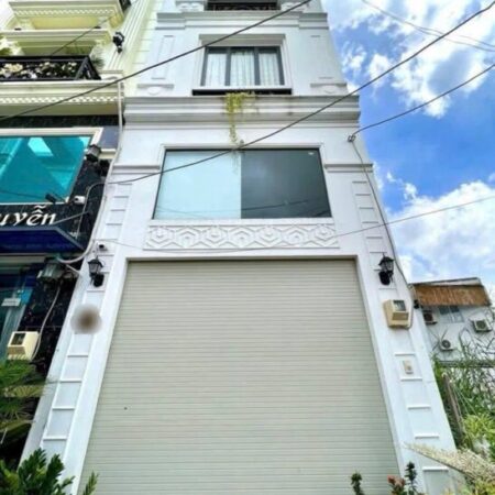 Bán nhà hẻm xe hơi Huỳnh Tấn Phát, 6.79 tỷ, 4 tầng