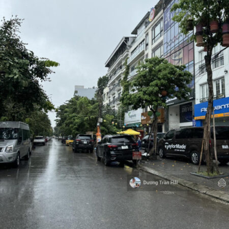 Bán nhà Đỗ Nhuận – Xuân Đỉnh gần Ngoại Giao Đoàn – DT 160m2 – MT 8m Ô Tô – KDVP – Lô Góc