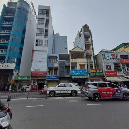 Mặt tiền kinh doanh sầm uất Dương Bá Trạc Quận 8- 5 tầng – 6PN – hoàn công đủ – nhỉnh 15 tỷ