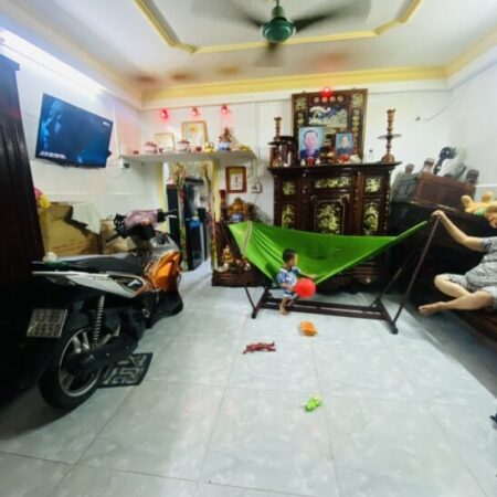 Bán nhà 36m², 2PN, 2WC, Bình Tân, 4.2 tỷ, sổ hồng