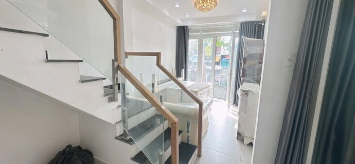 Bán nhà 85m², 2 tầng, 3PN, 3WC, Q.6, 5.9 tỷ, sổ hồng