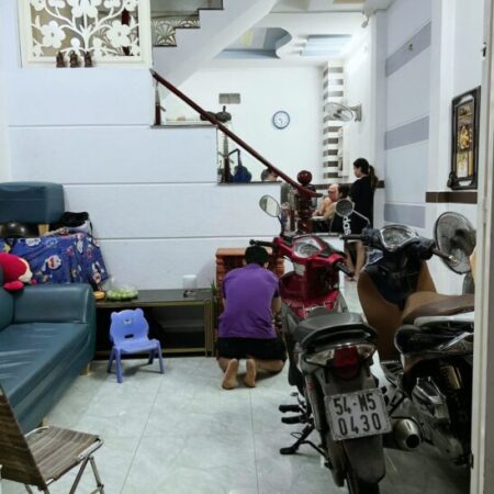Bán nhà 40m2, 3 tầng, 3PN, 3WC, Mã Lò, Bình Tân – 4.7 tỷ