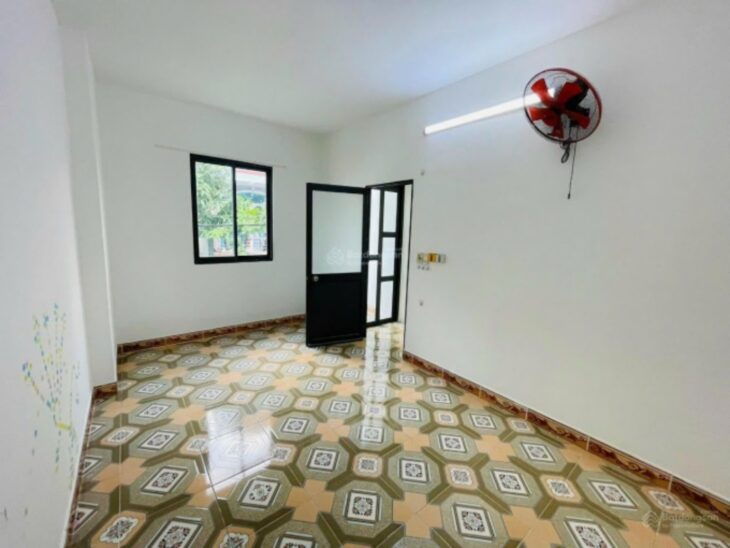 Bán nhà 44m², 2PN, 2WC, Lê Văn Quới, Bình Trị Đông, 4.5 tỷ, sổ hồng